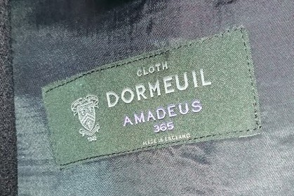 オーダースーツ　Dormeuil